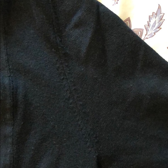 White House Black Market cropped sweater - Picture 4 of 4